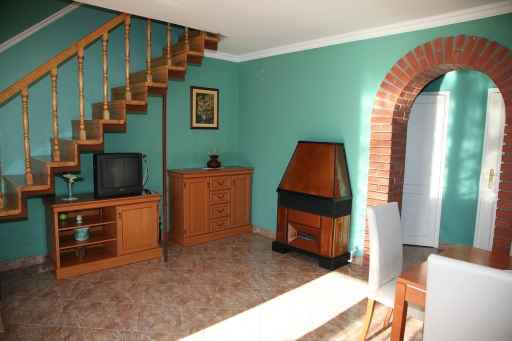 Edina Apartman ザラカロシュ 部屋 写真